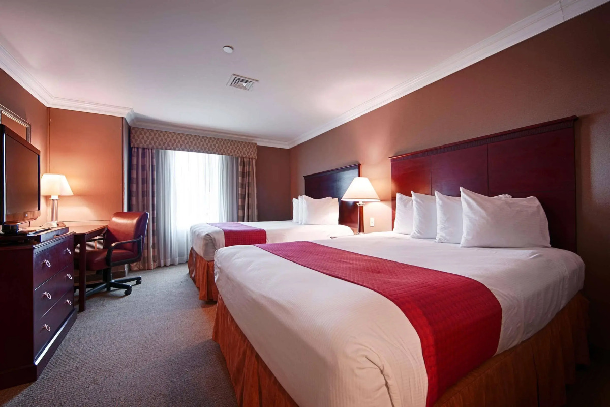 Spark by Hilton Rahway