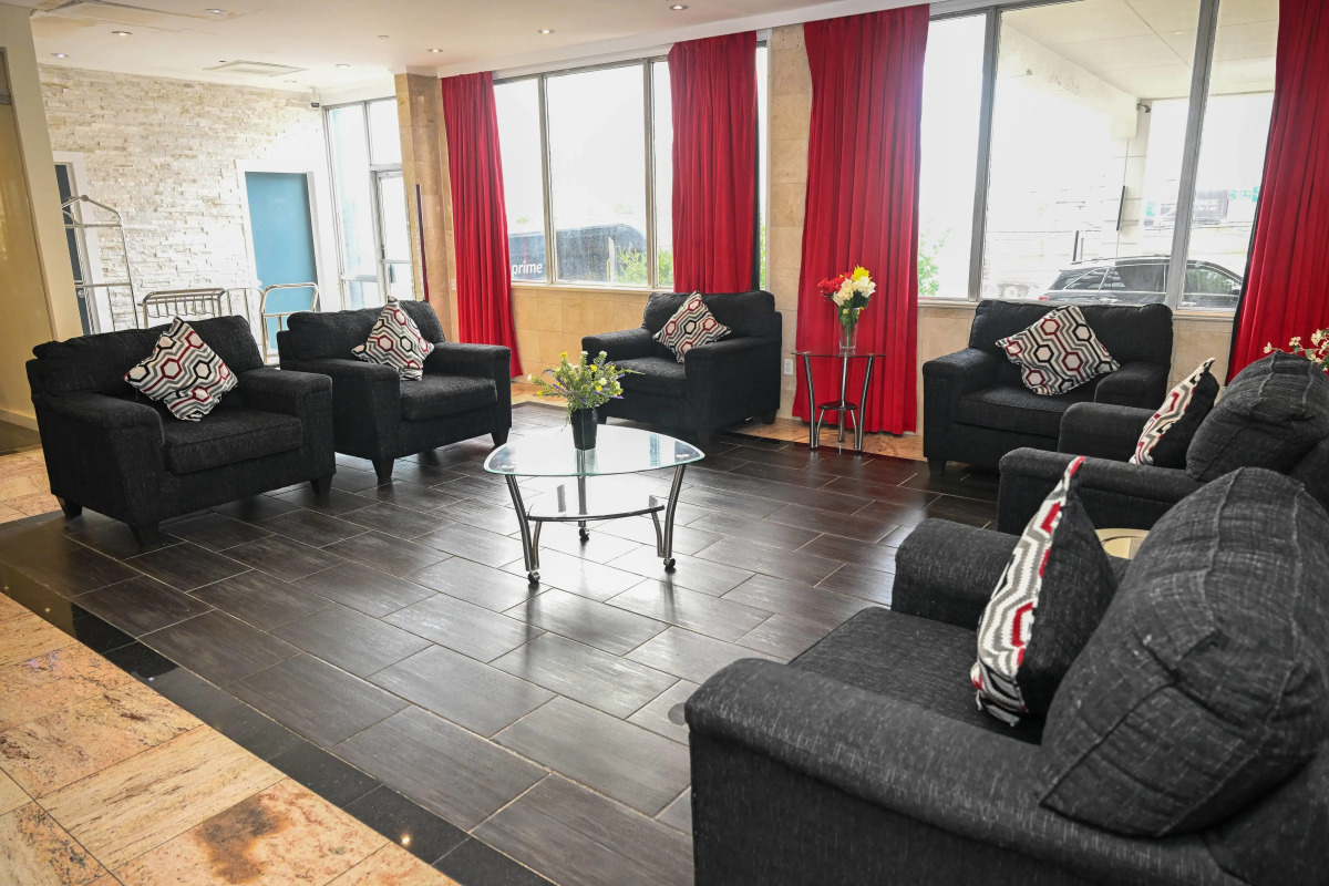 Ramada by Wyndham North Bergen