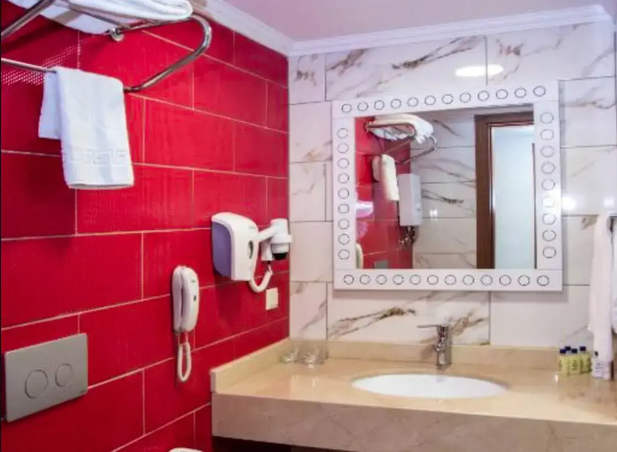 Crystal Club World of Colours - All inclusive