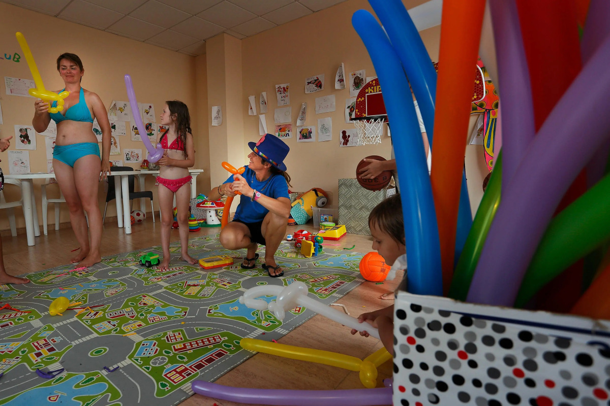 Pins Platja Apartments