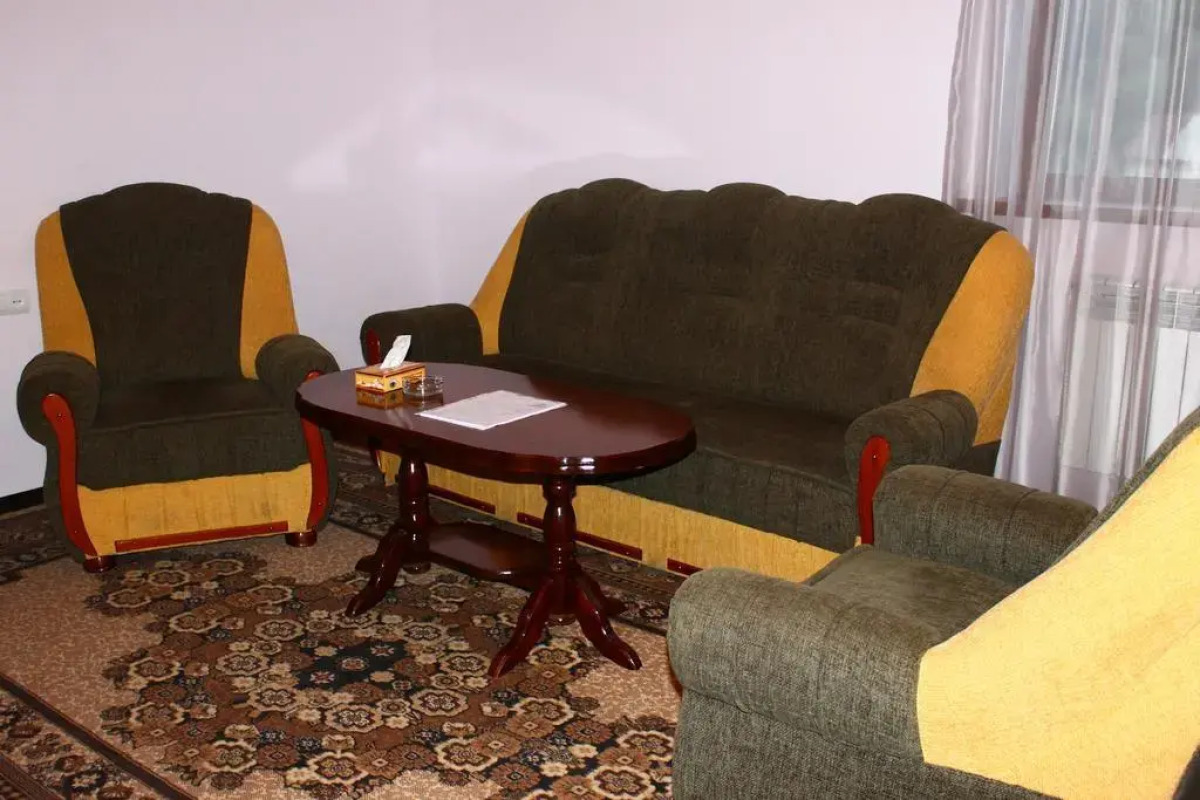 Отель Yeghevnut