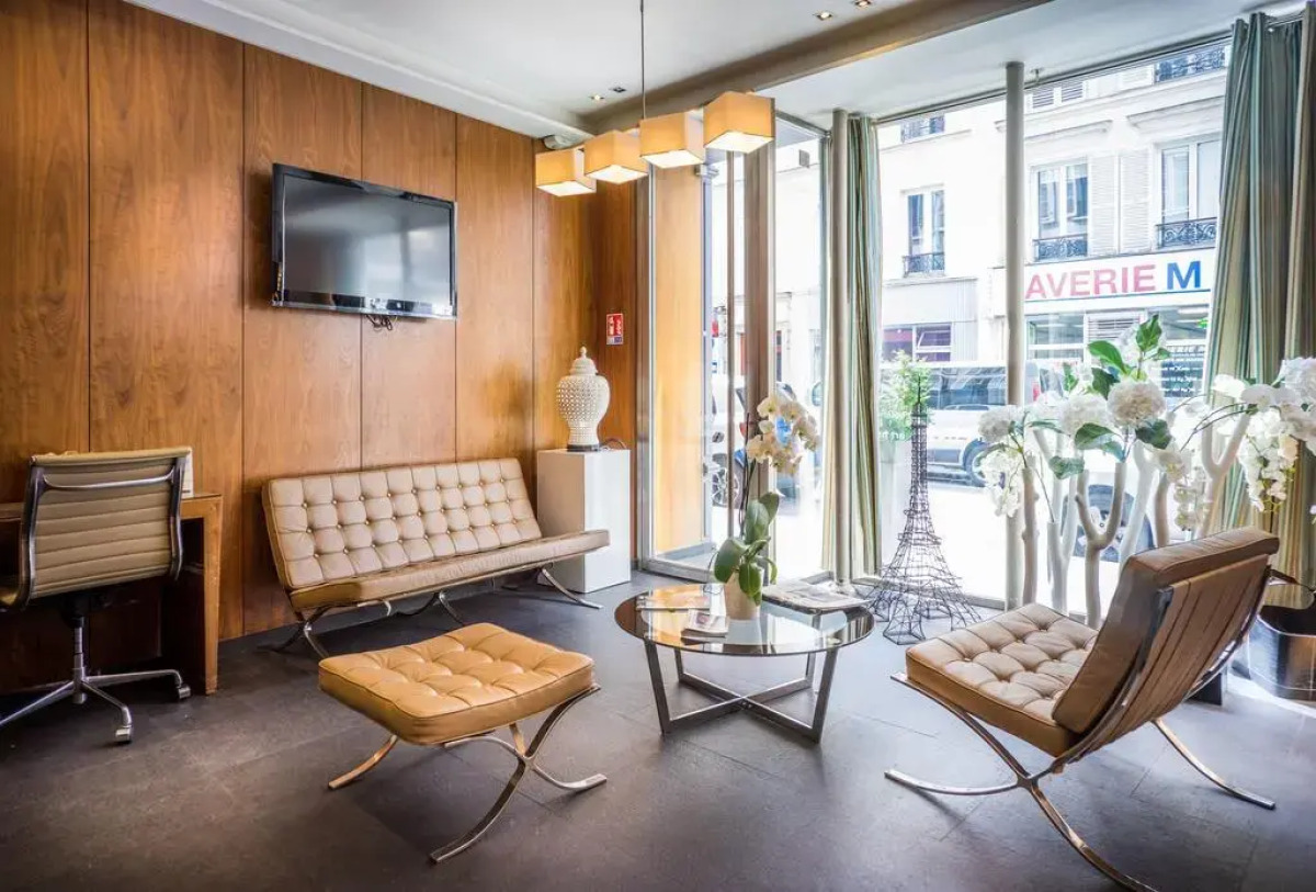 Art Hôtel Batignolles