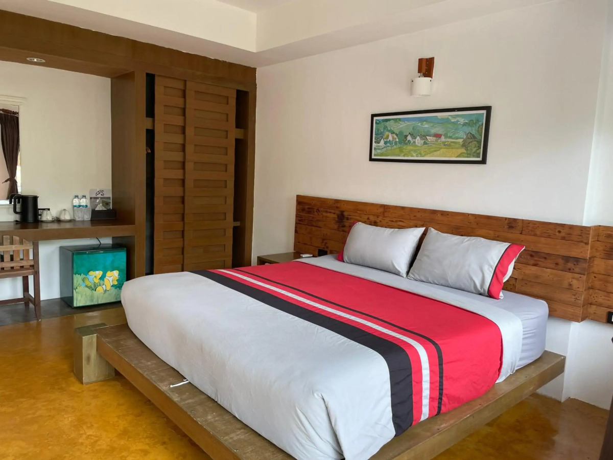 See Through Boutique Resort