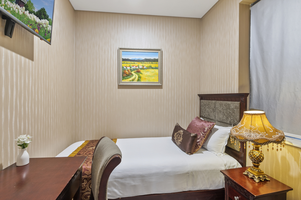 YEHS Hotel Sydney CBD