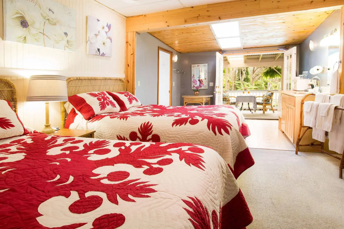 Aloha Junction Bed and Breakfast