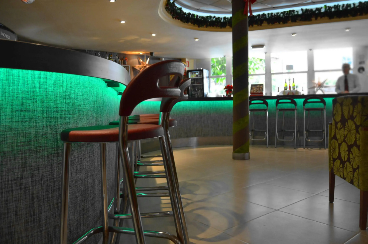 Отель Medsur-Alone