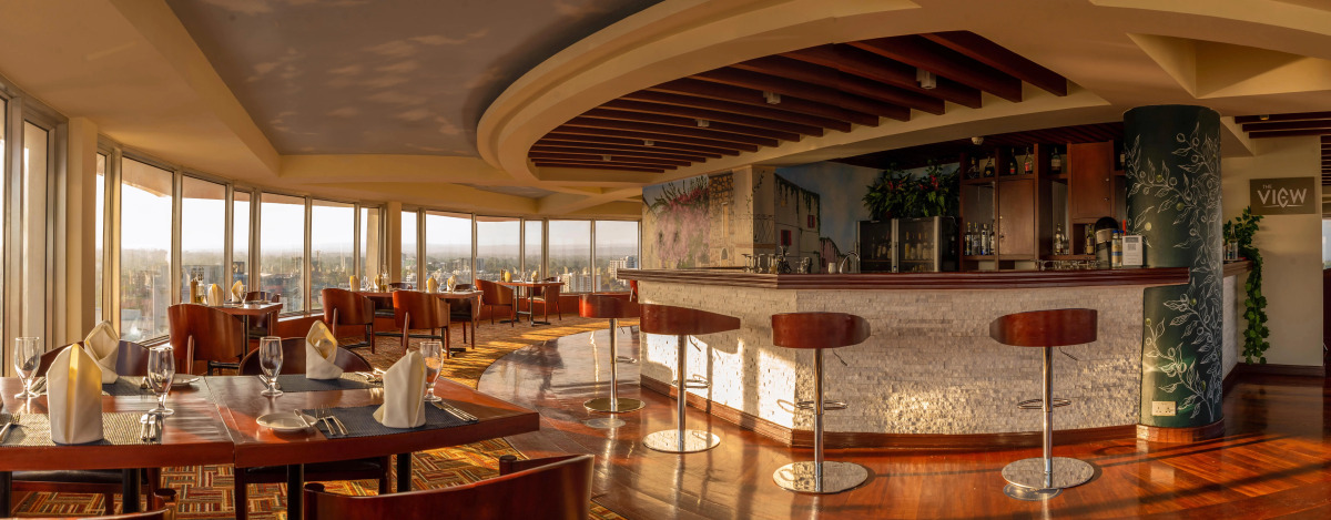 Отель Mövenpick Hotel & Residences Nairobi