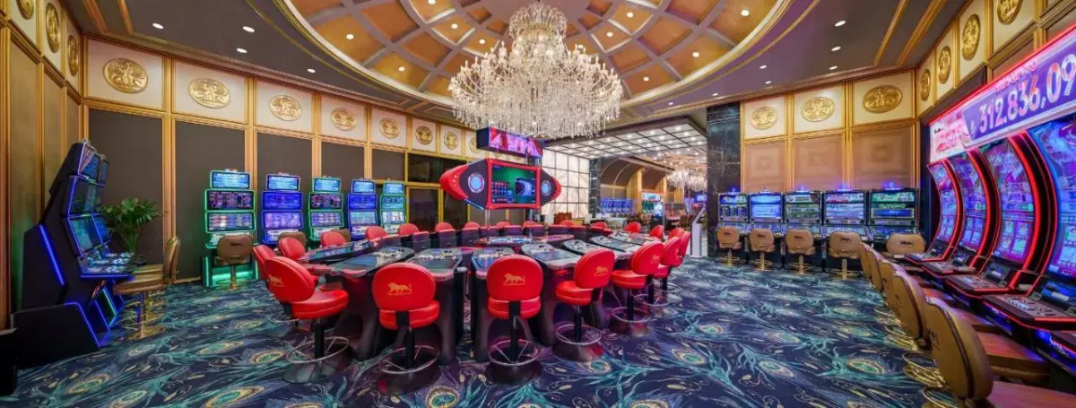 Les Ambassadeurs Marina Hotel & Casino