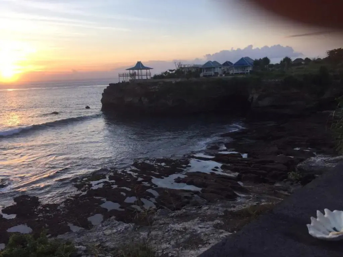 Dodol Lembongan Cliff Sunset