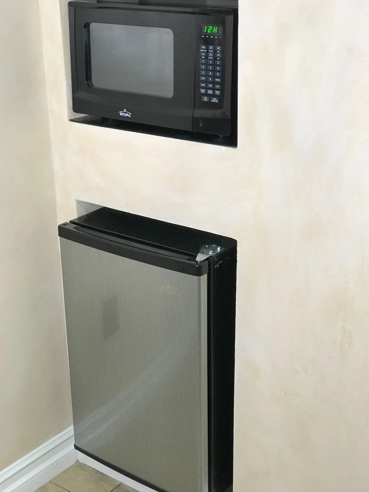 Nite Inn - Walking Distance to Universal Studios Hollywood