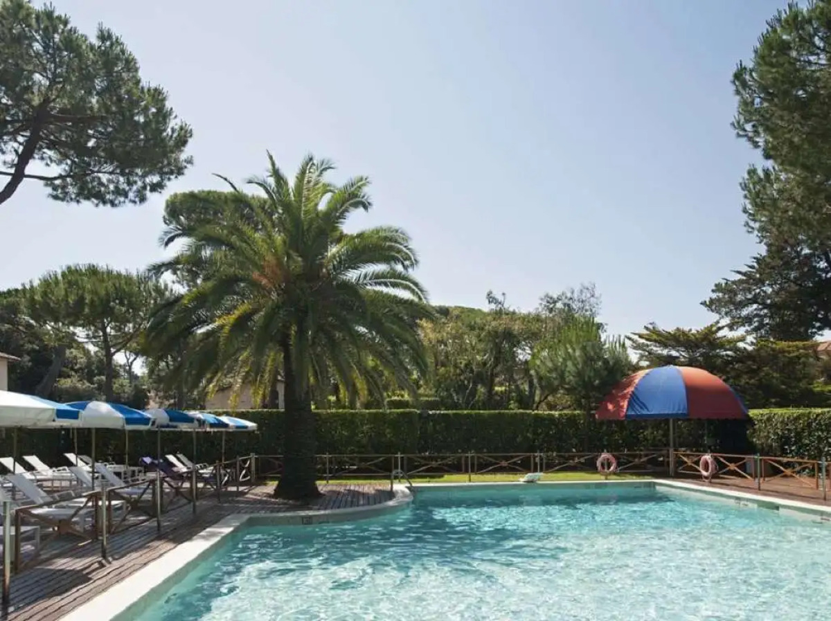 Augustus Hotel & Resort