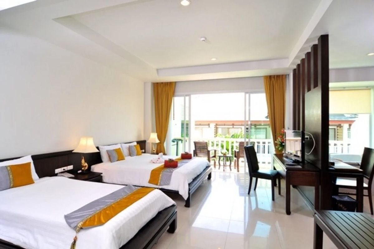 Baan Karonburi Resort