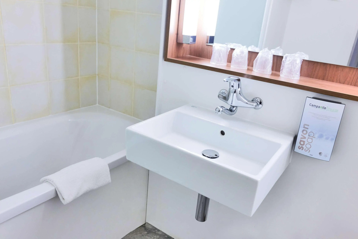 Отель Campanile Paris Est - Porte de Bagnolet 