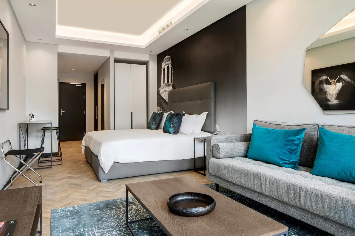 The Onyx Apartment Hotel by NEWMARK