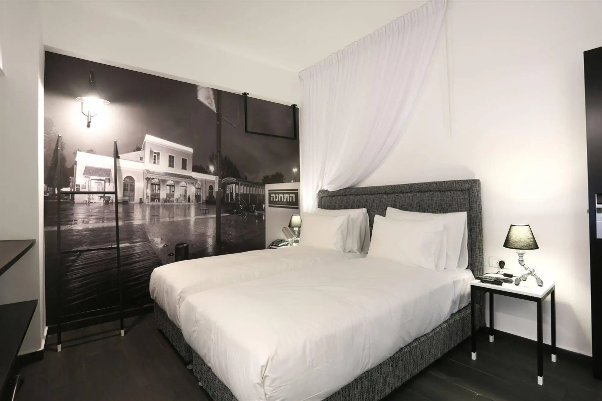 Dizengoff Avenue Hotel