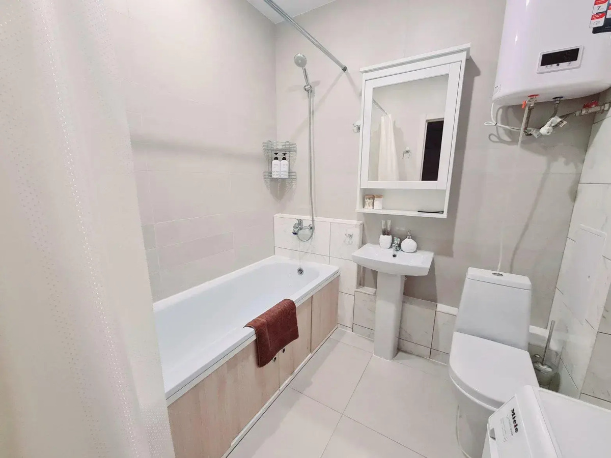 Апартаменты на улице имени Космонавта Поповича 11