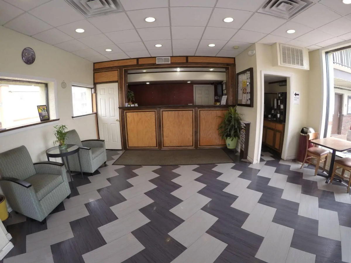 Motel 6 Elizabeth, NJ - Newark Liberty Intl Airport