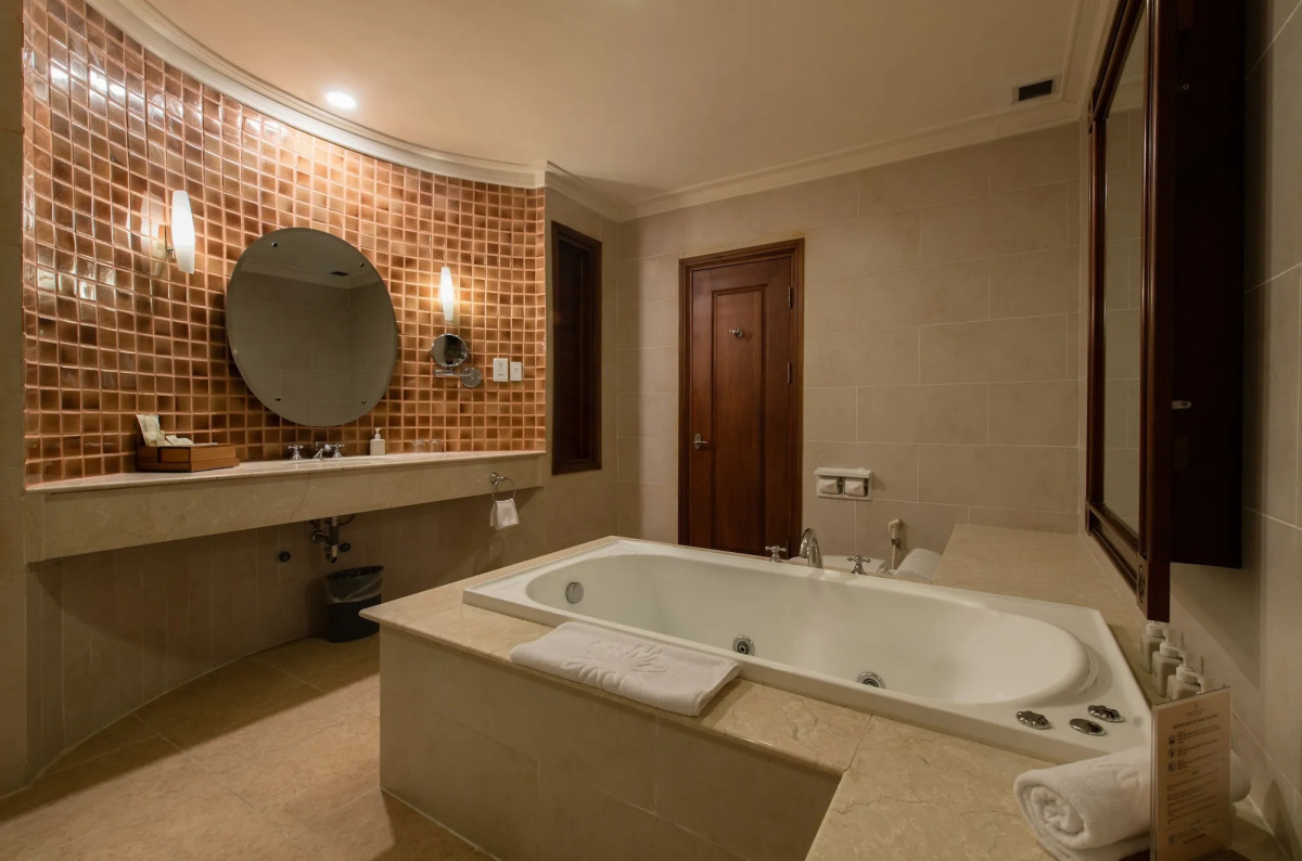 Sunrise Nha Trang Beach Hotel & Spa