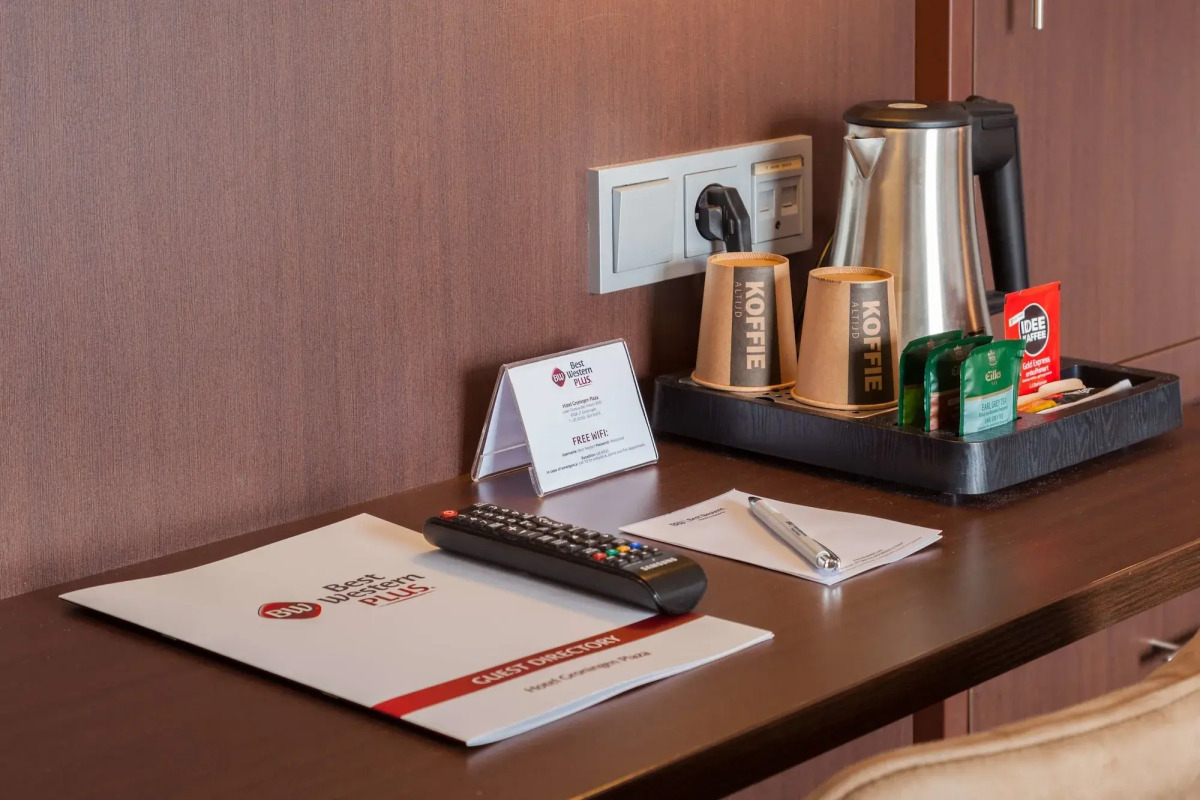 Flonk Hotel Groningen Zuid, BW Signature Collection