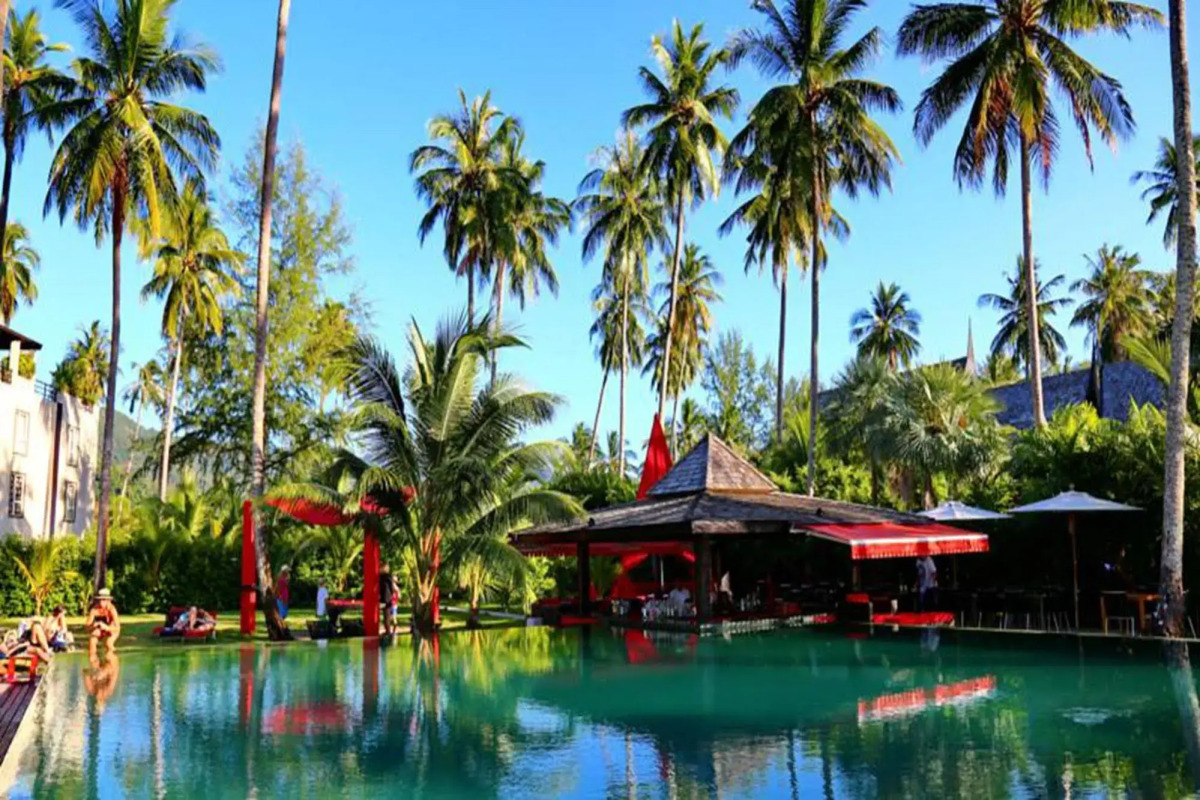 Peninsula Beach Resort