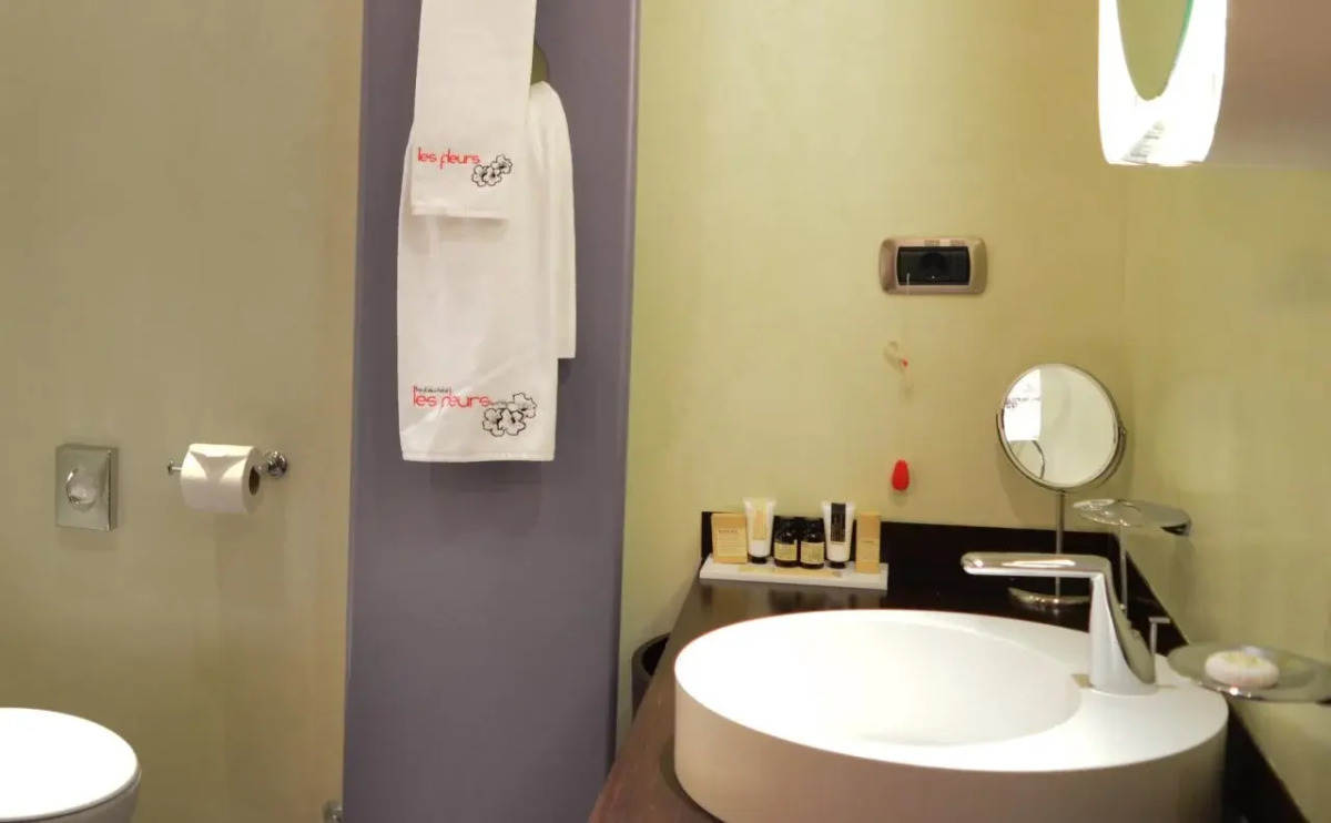 Les Fleurs Boutique Hotel