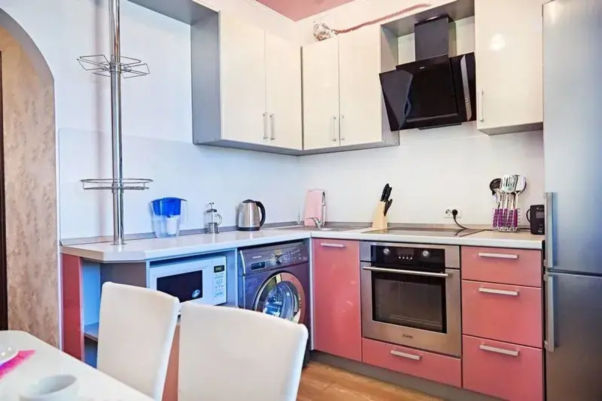 Апартаменты Пять Звезд  на пр-те Ленина, д. 135/2