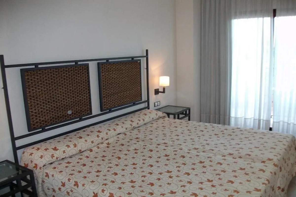 Отель Oh Nice Caledonia