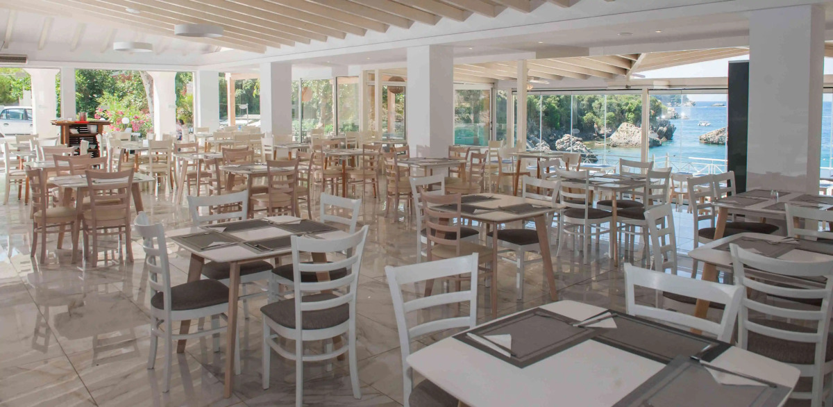 Blue Princess Beach Hotel & Suites