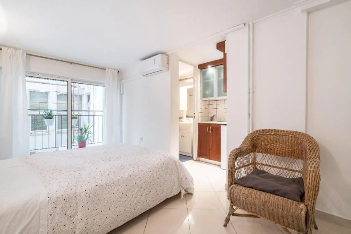 Studio in the city center, Syntagma