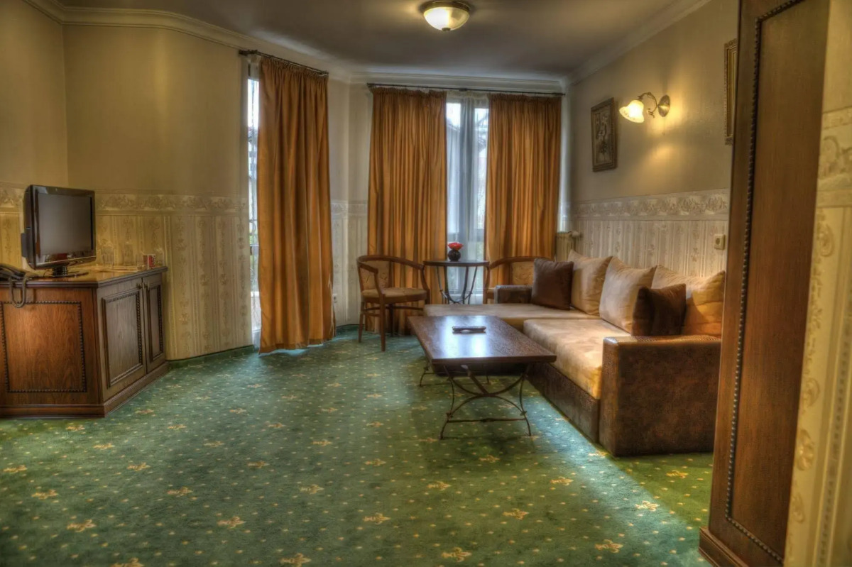 Airport Hotel Amsterdam