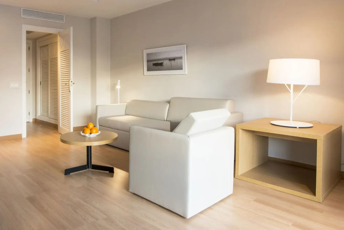 Estival Torrequebrada