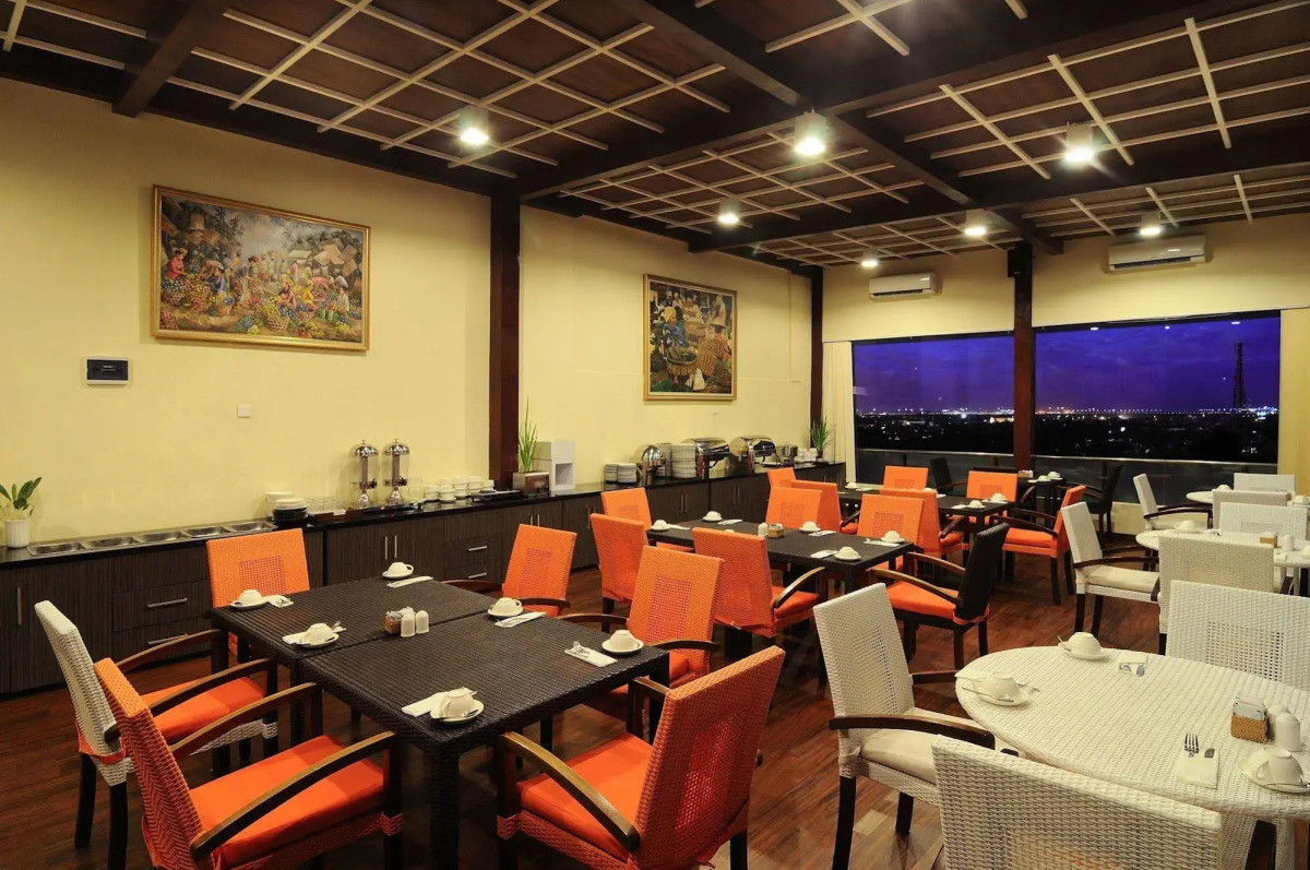 DenBukit Residence and Suite