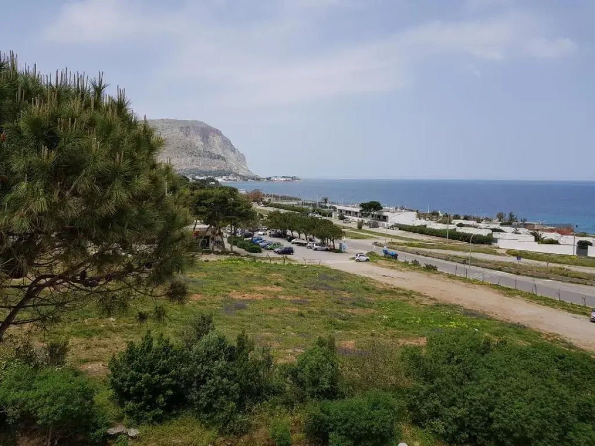 Addaura Village e Congressi