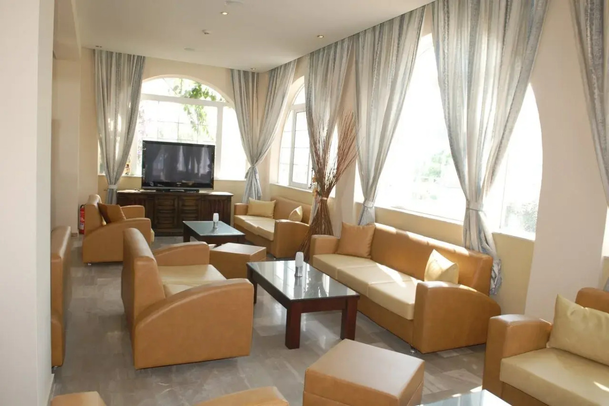 Sacallis Inn Beach Hotel