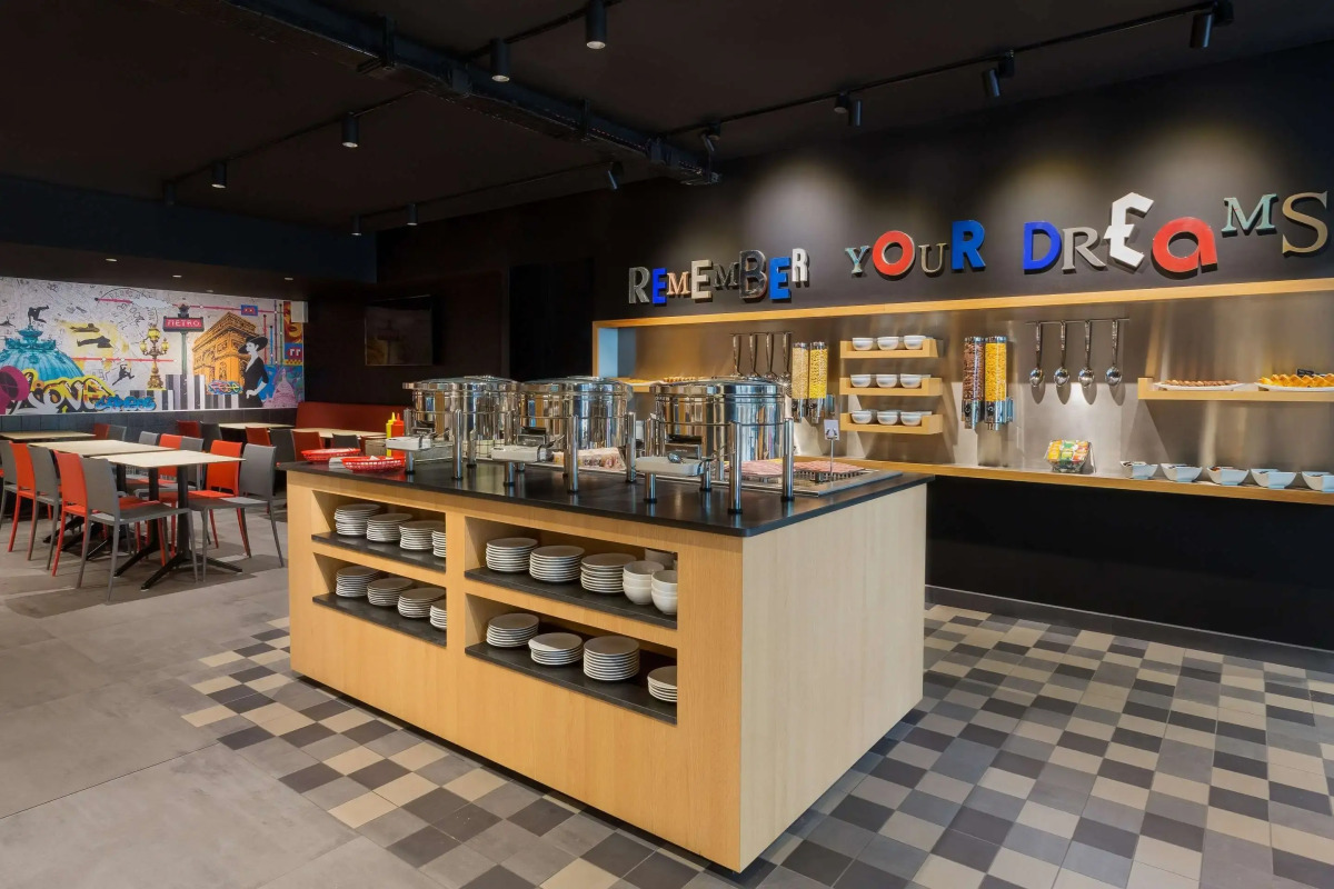 Campanile Paris 12 — Bercy Village