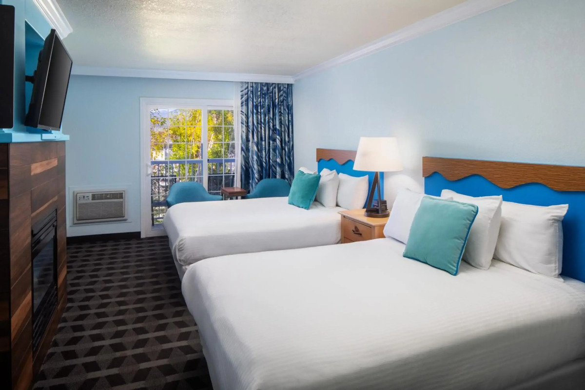 Beach Retreat & Lodge at Tahoe