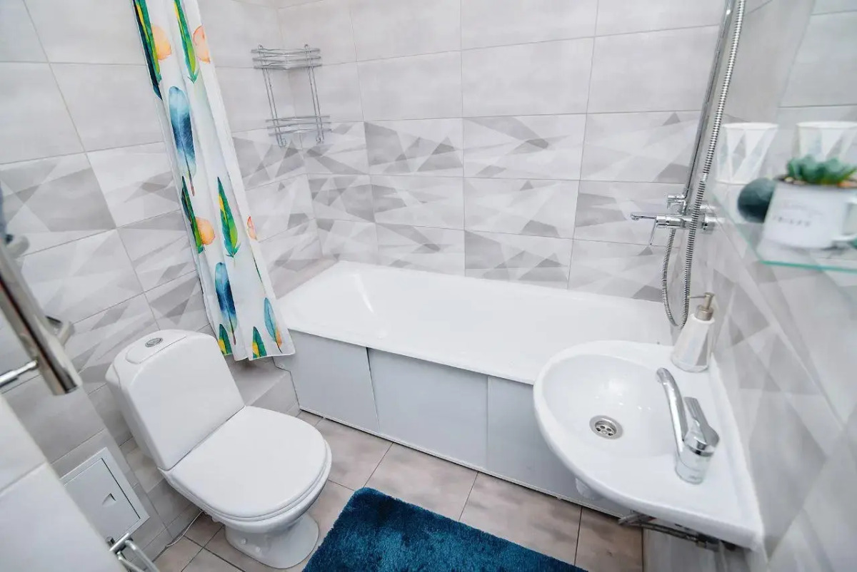 Вознесенский на улице Брестская