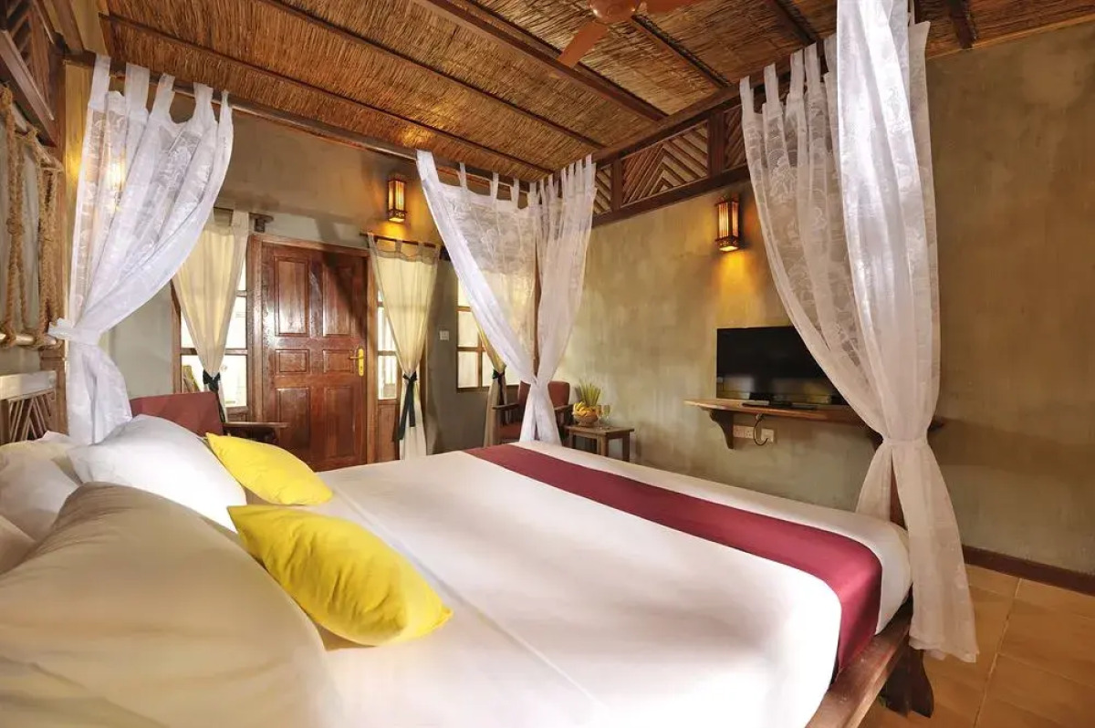 Fun Island Resort & Spa