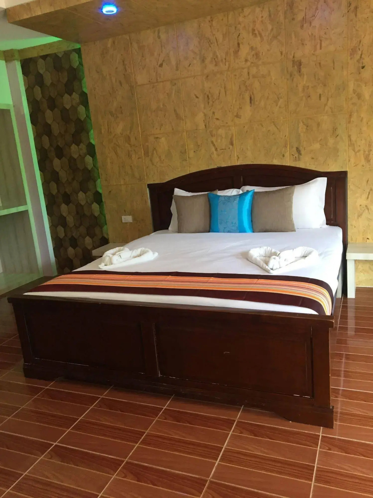 Phi Phi Nice Beach Resort