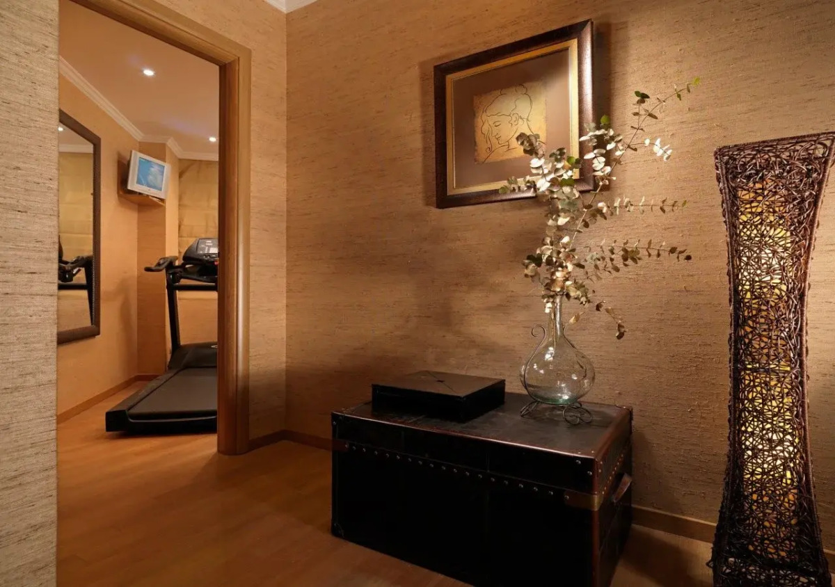 Отель Divani Caravel