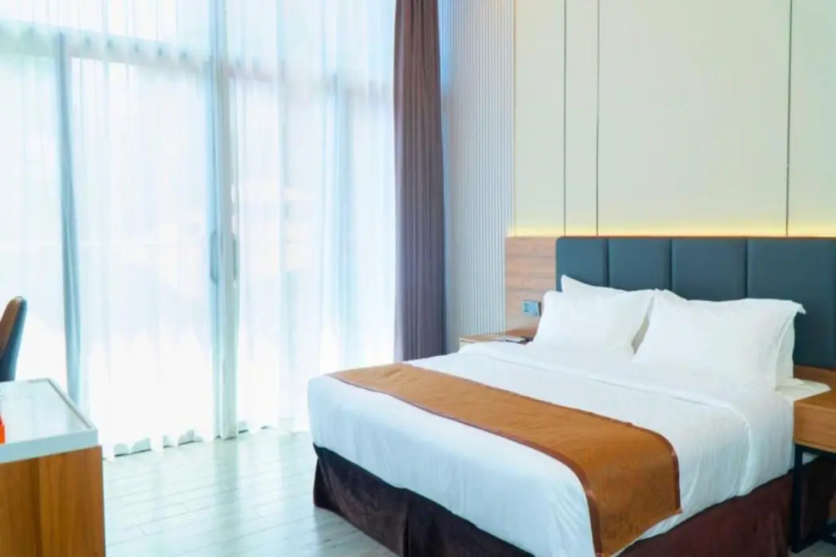 Vienna Hotel (Newly Renovated 2025)