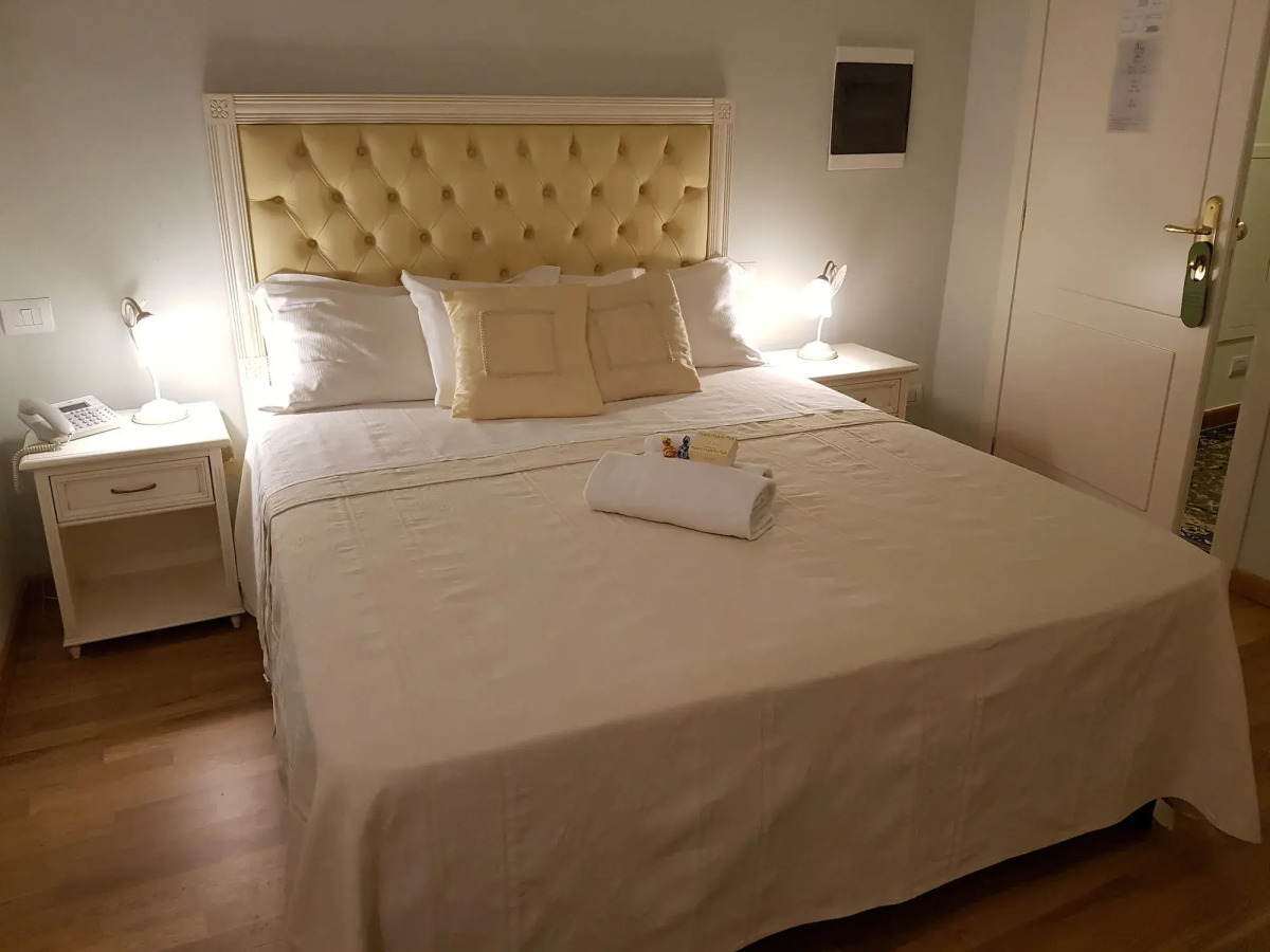 Hotel Volterra In Superior