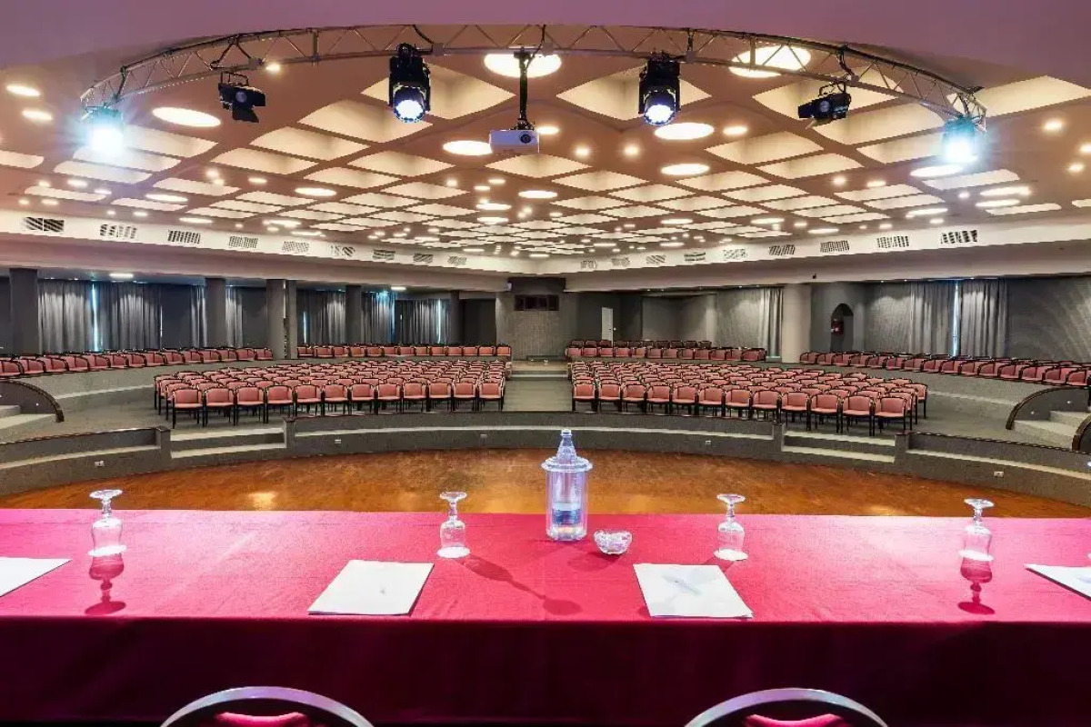 Saracen Sands Hotel & Congress Centre