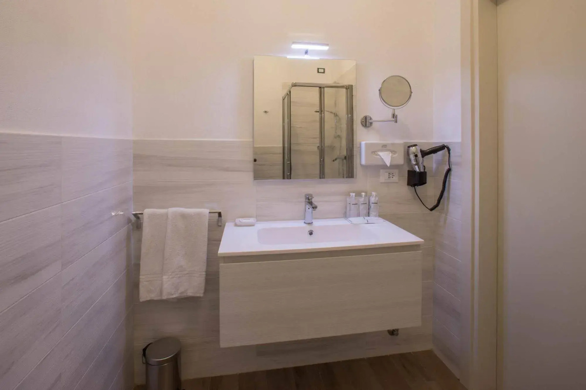 Hotel cortaccia sanvitale