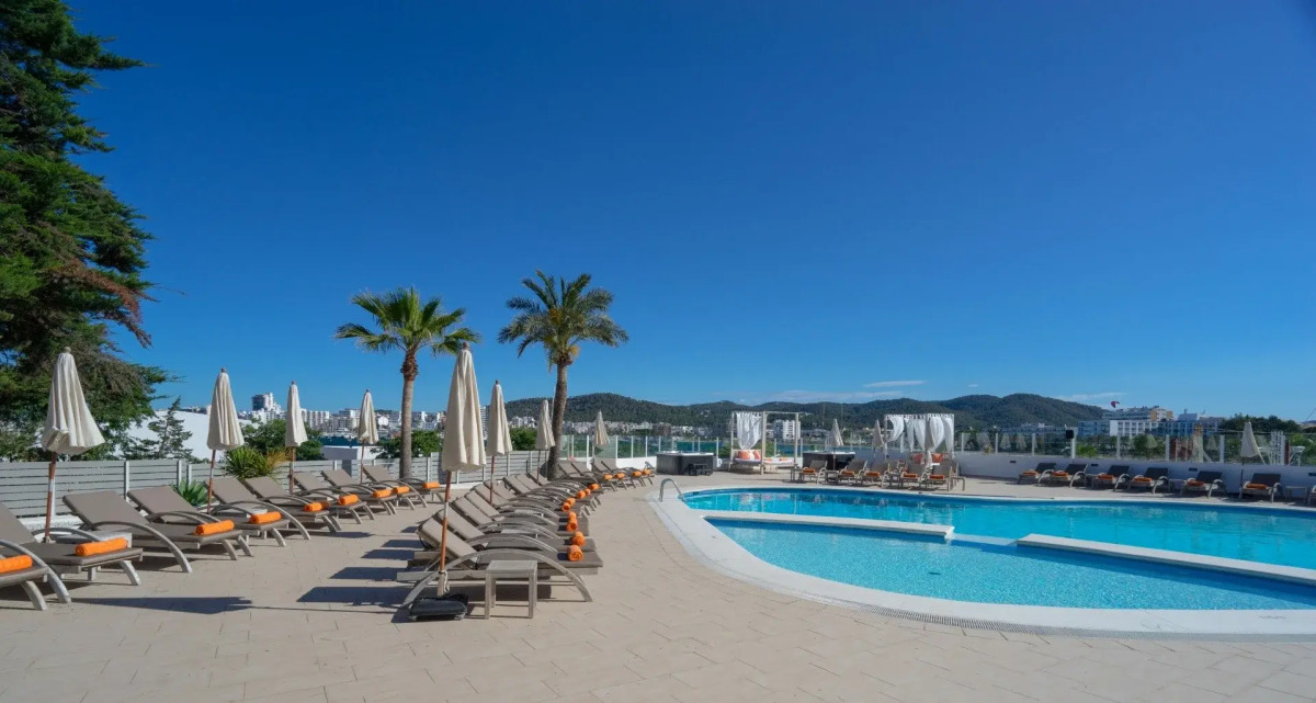 Отель THB Ocean Beach - Adults Only