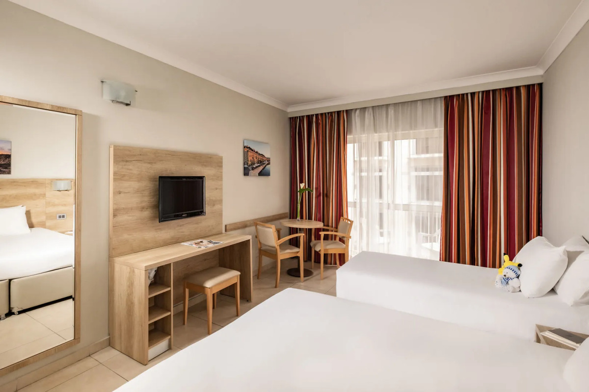 QAWRA Palace Resort & SPA