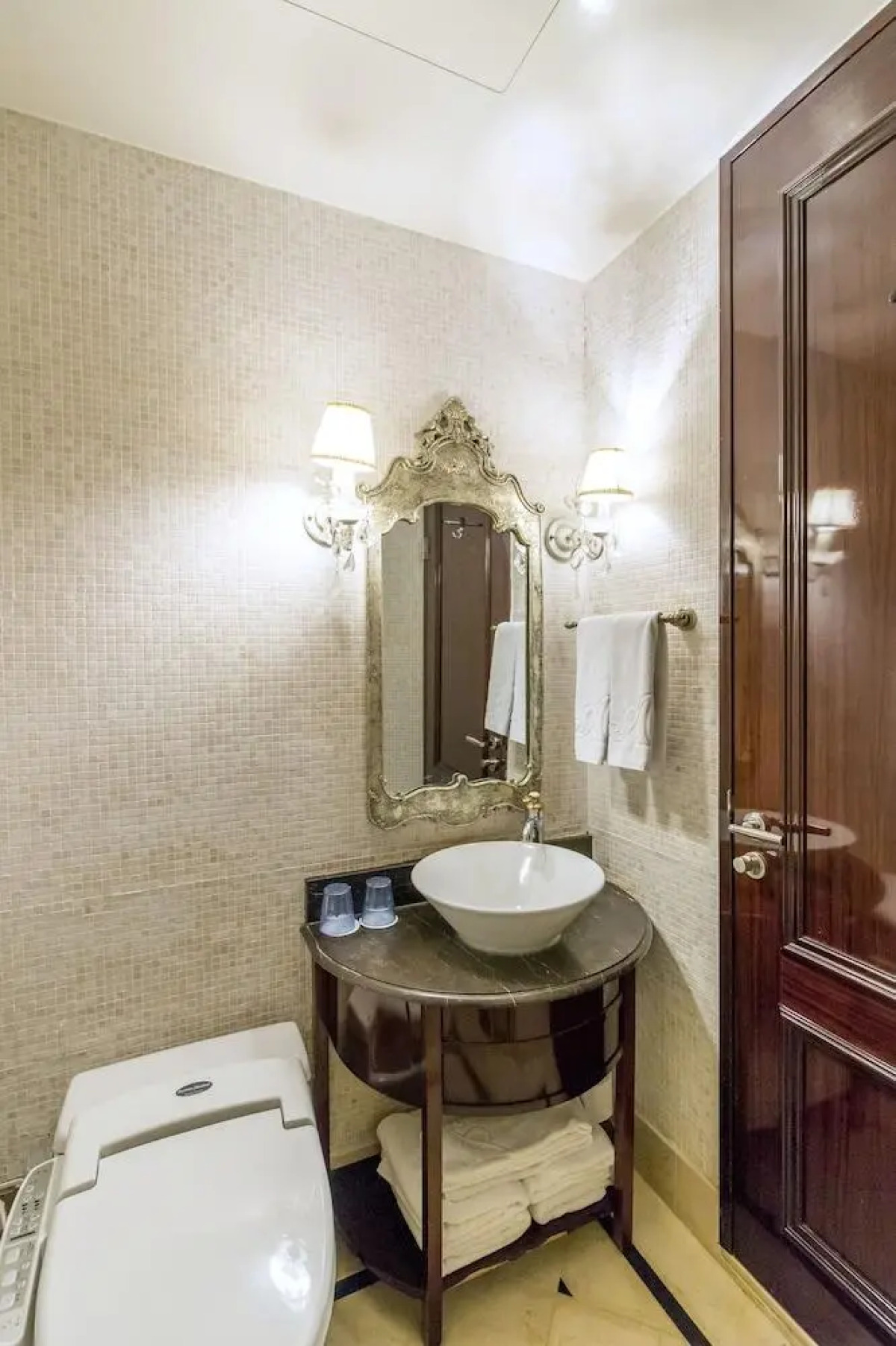 Hotel ArtnouveauSeocho