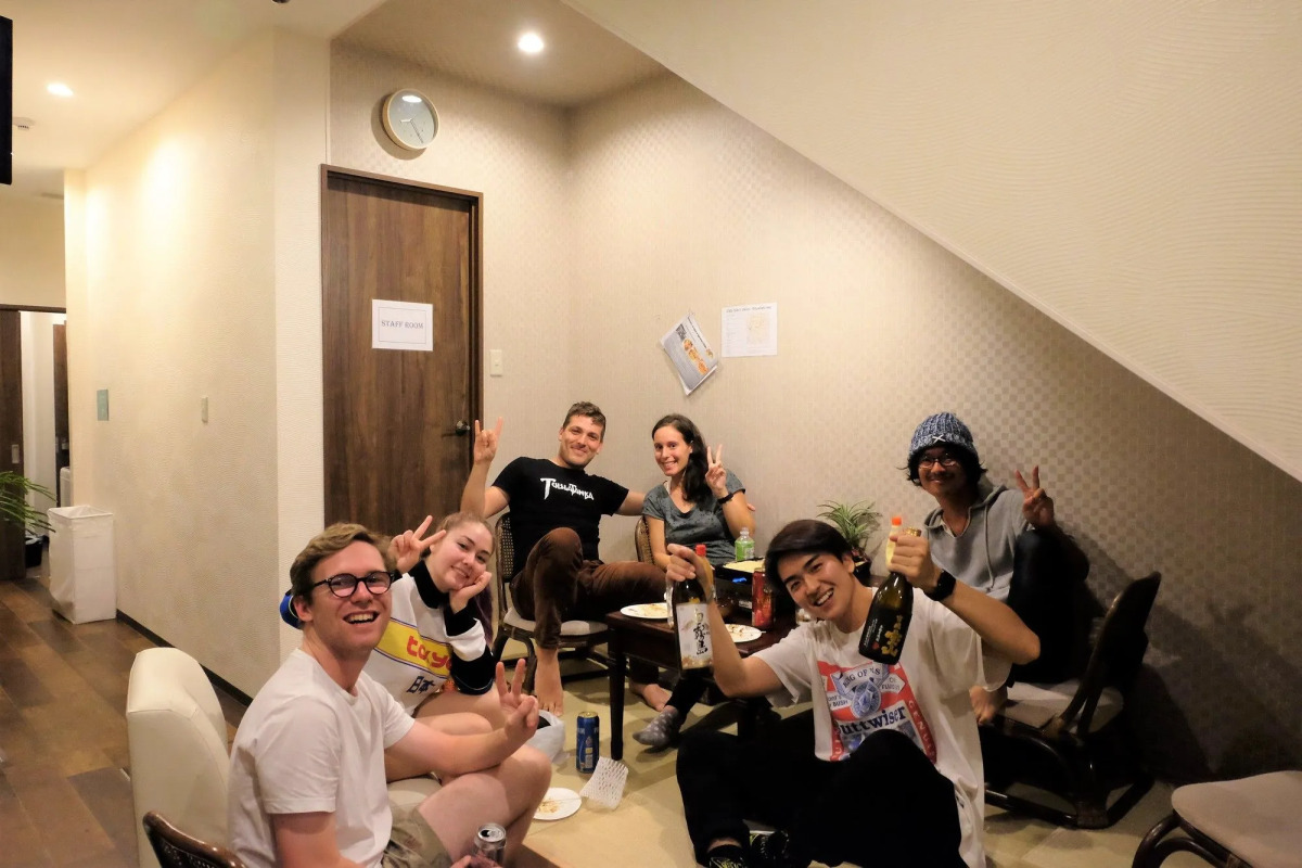 Osaka Namba Hostel MIYABI