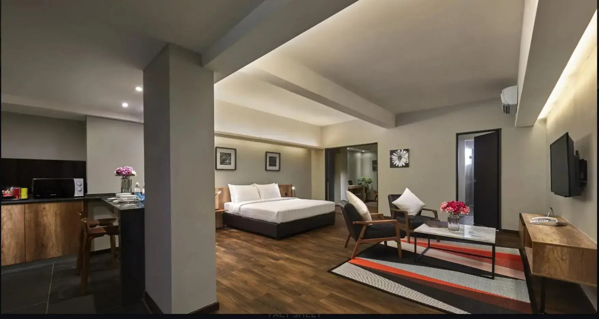 Tropics Eight Suites