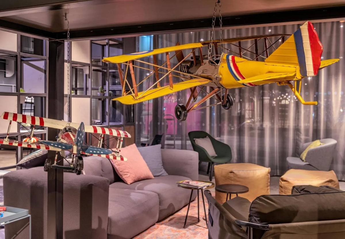 MOXY London Heathrow Airport